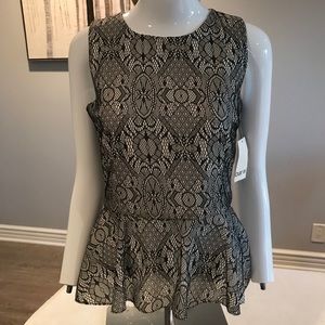 Bar III Woman’s top